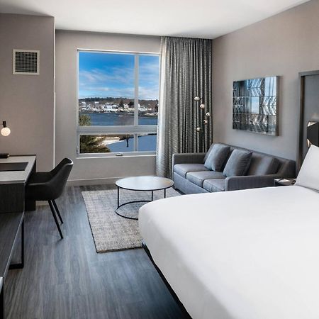 Ac Hotel By Marriott Portsmouth Downtown/Waterfront Bagian luar foto