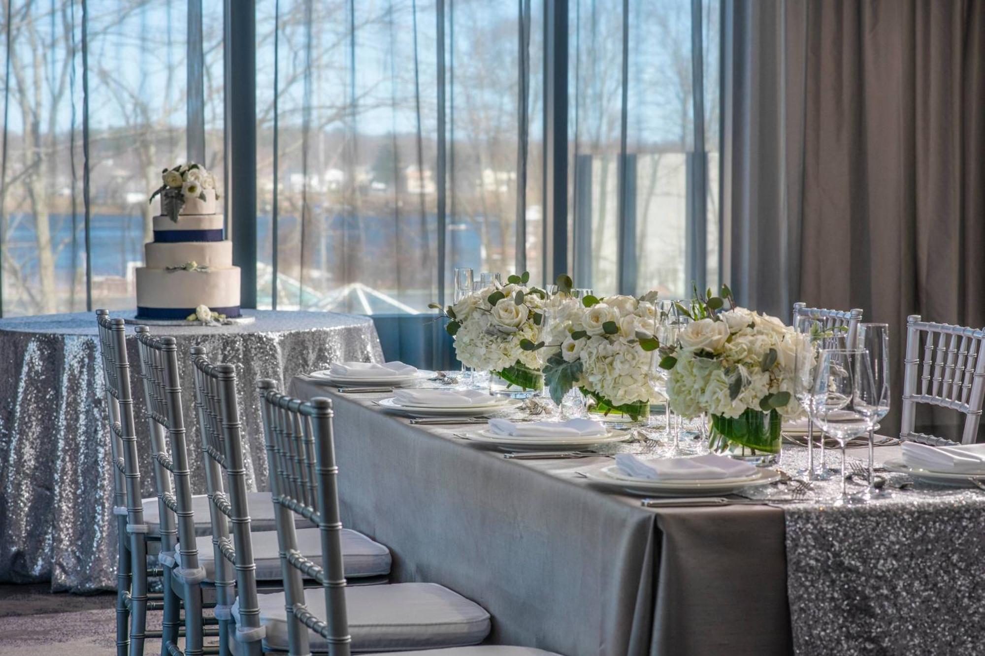 Ac Hotel By Marriott Portsmouth Downtown/Waterfront Bagian luar foto