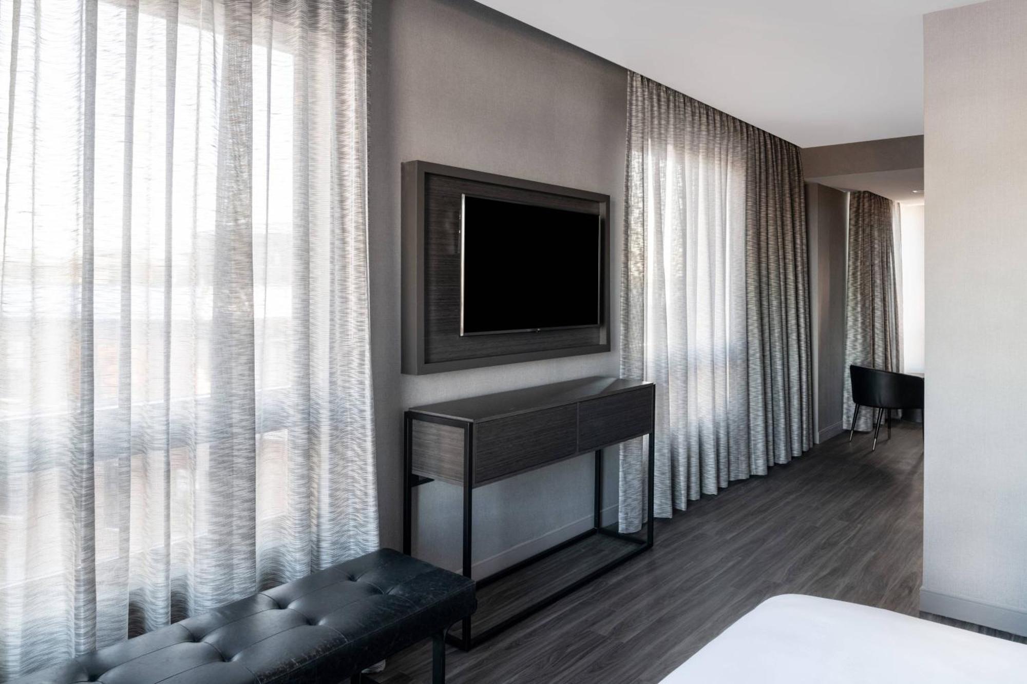 Ac Hotel By Marriott Portsmouth Downtown/Waterfront Bagian luar foto